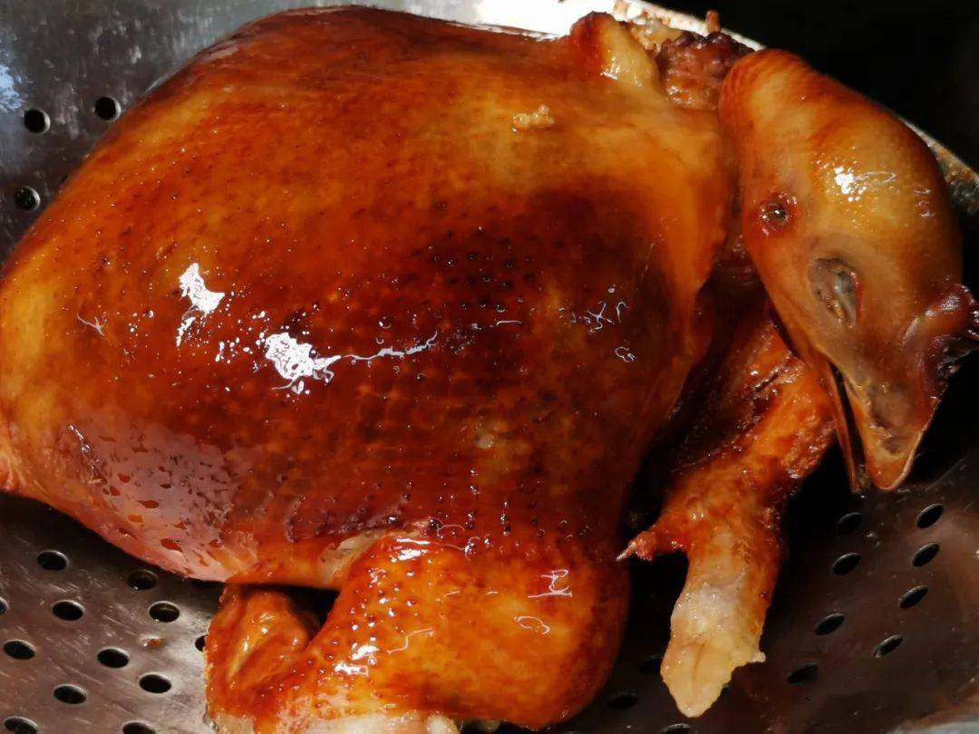 品味勒流脆皮糯米鸡正