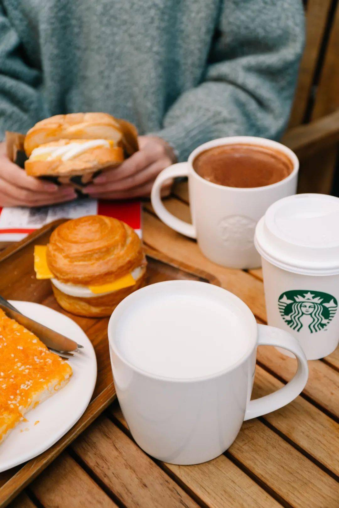 告别起床困难症14款星巴克早餐唤新每一天