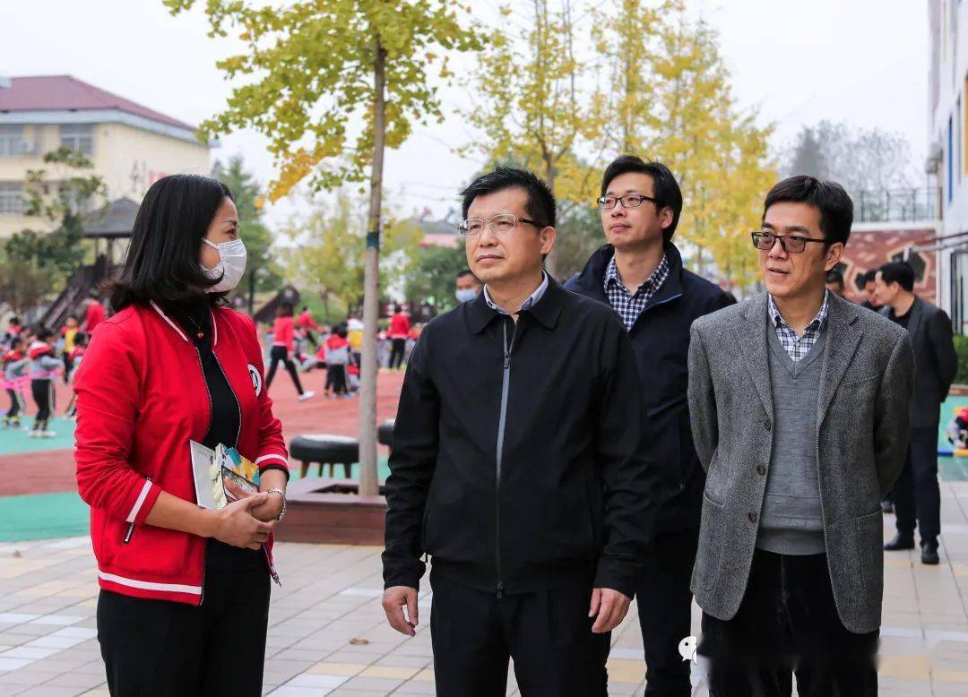 博艺灵新闻关注省教育厅党组书记厅长陶宏一行莅临博艺灵调研指导工作