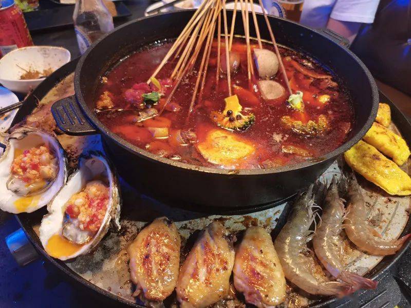 连州吃货们!好吃到要排队的韩式自助烤肉终于来连州啦!快快组队