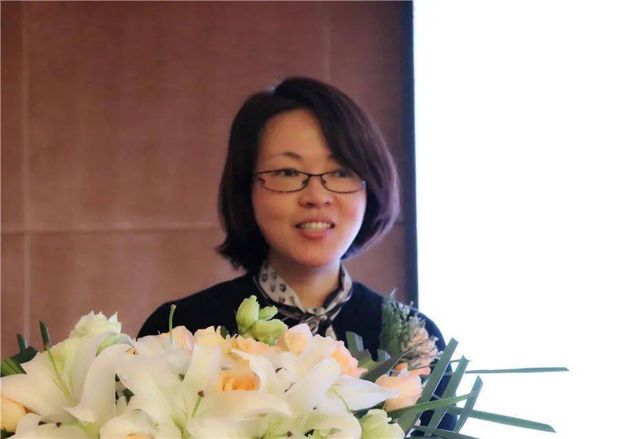 吴月芳出席豆奶营养与健康高峰论坛并作专题报告早晚两杯奶得到与会