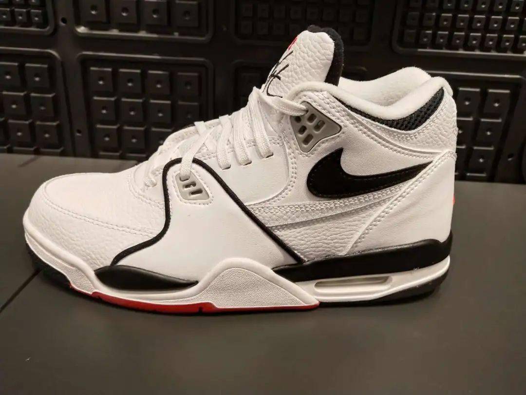 南方运动城nikebeacon350南粉111狂欢来袭如你添翼