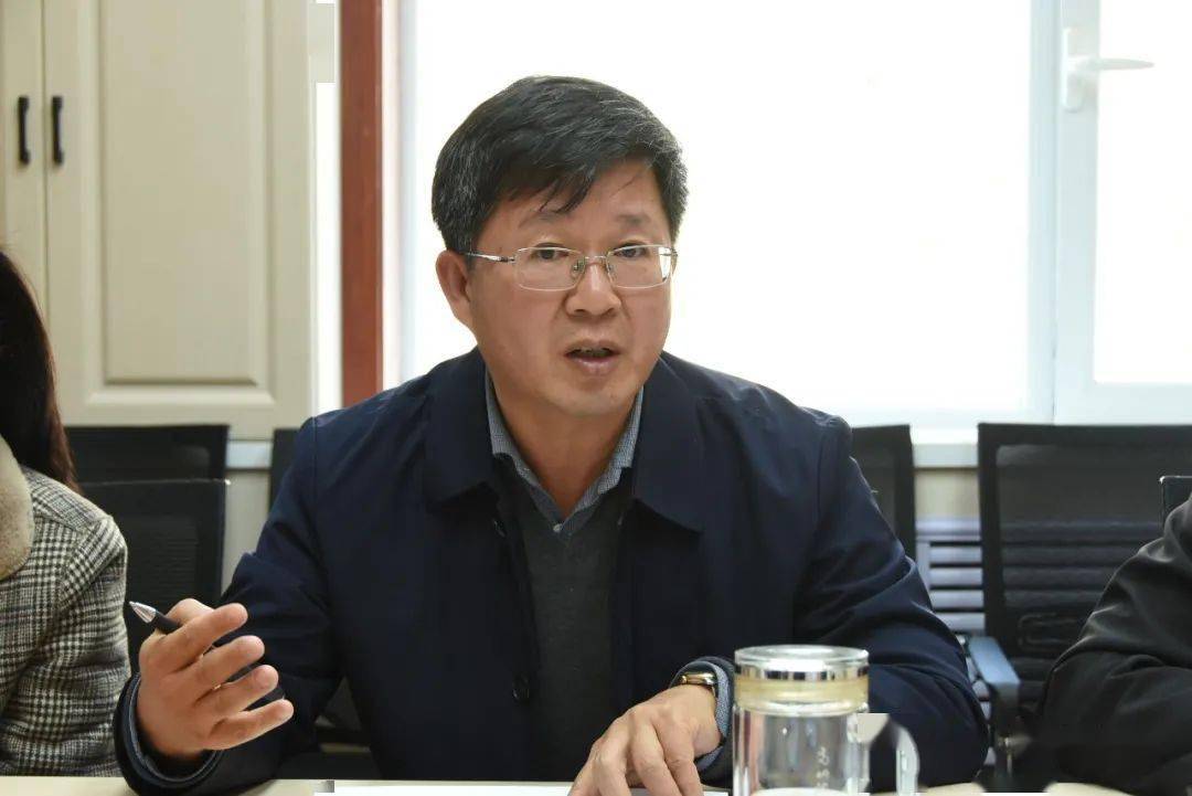 【微石楼】县人大常委会督办一组召开议案建议督办会_杨剑