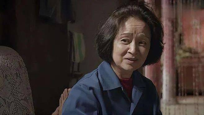 "蛋"字就有些不礼貌的感觉老北京人说话时不讲"蛋"字忌讳蛋今儿个,咱