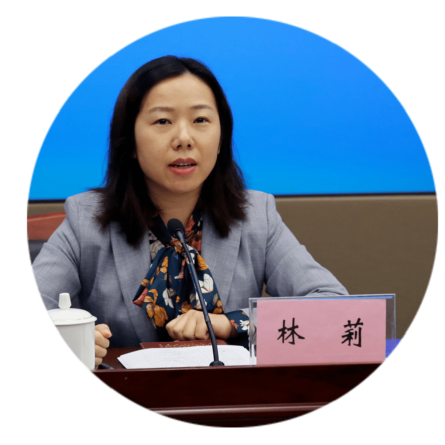 会上省民政厅社会救助处处长林莉,社会组织管理局局长张燕,慈善社工处