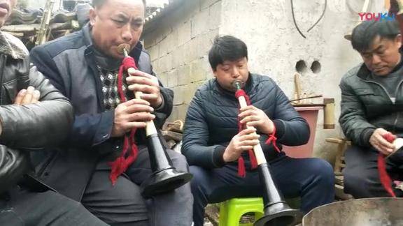 贵州黔西唢呐二胡调杨师吴师吹