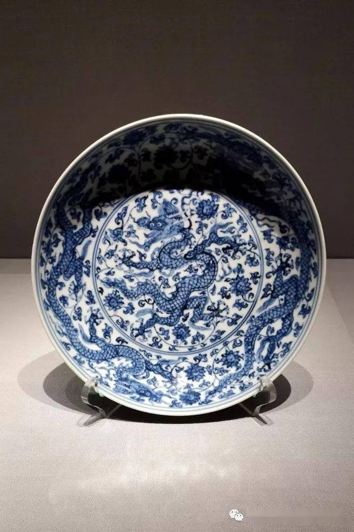 明代中期官窑瓷器精品欣赏