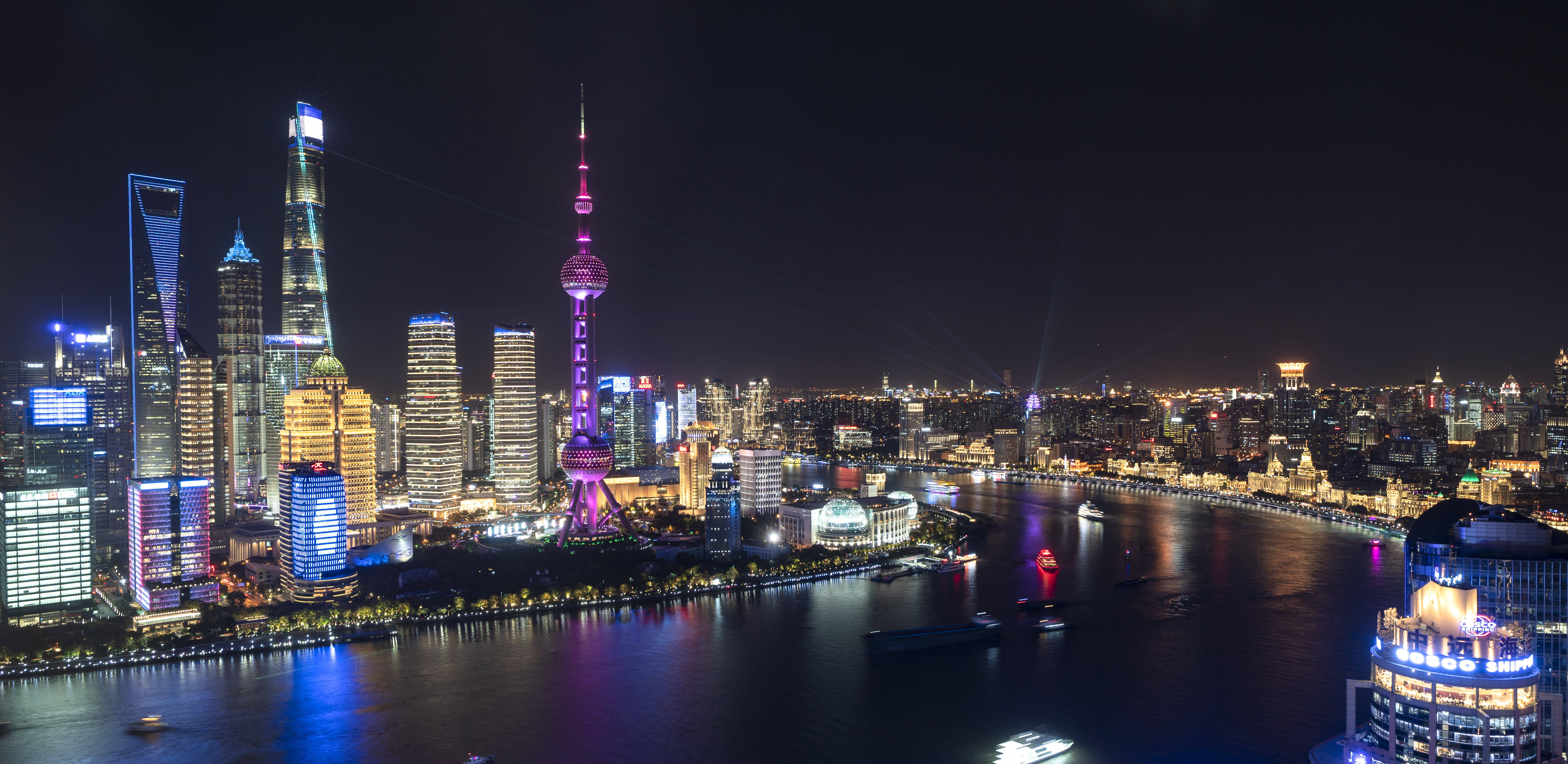 描写上海黄浦江的夜景图片