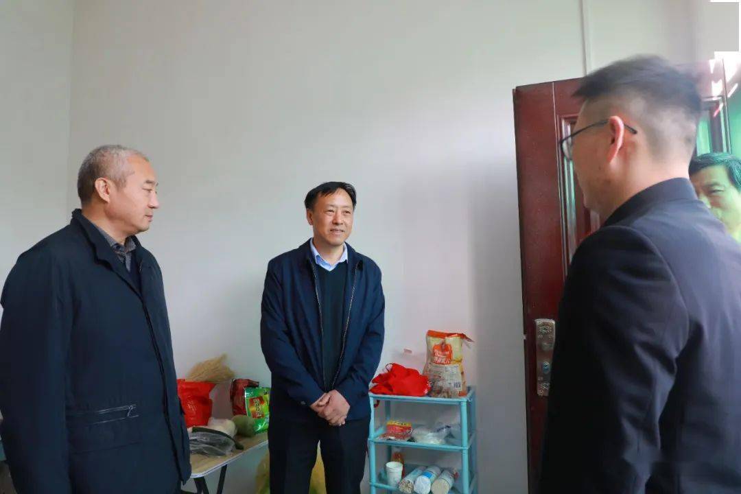 河南省委副秘书长,政研室主任郝常伟莅原调研脱贫攻坚工作