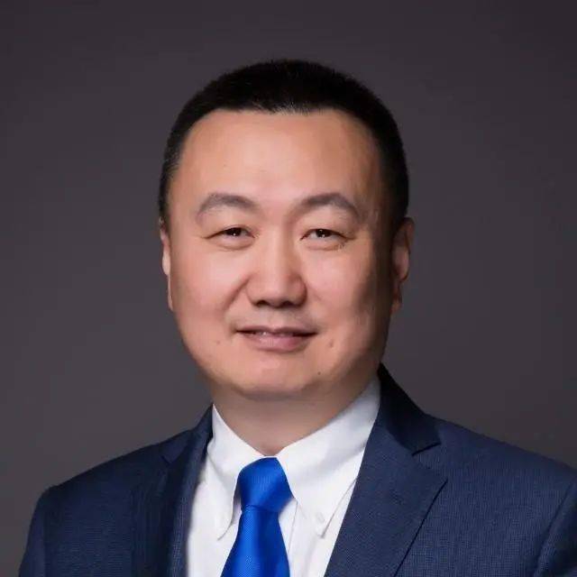 陈华江 |主任医师■上海长征医院骨科医院 教授■中华医学会骨科分会