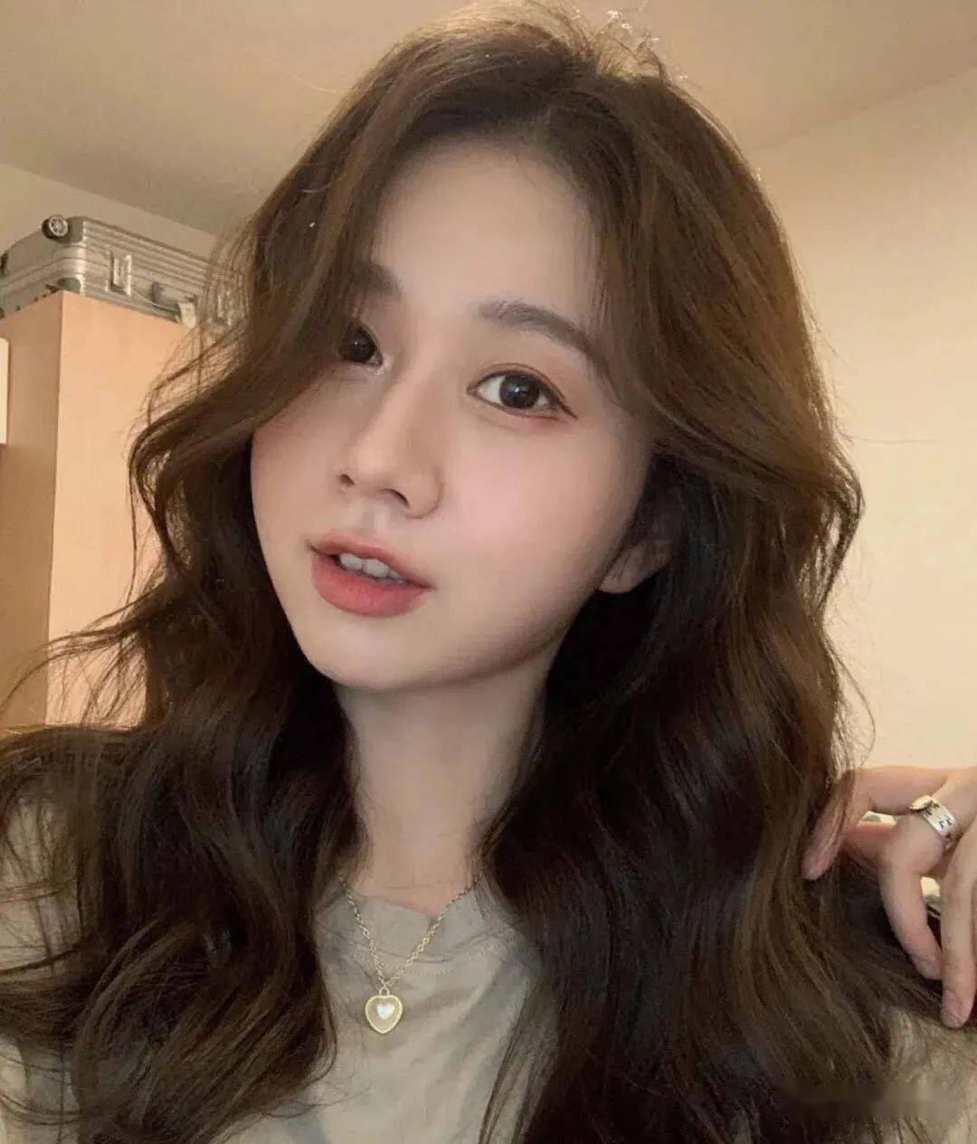 不剪了不剪了2021慵懒法式烫来了