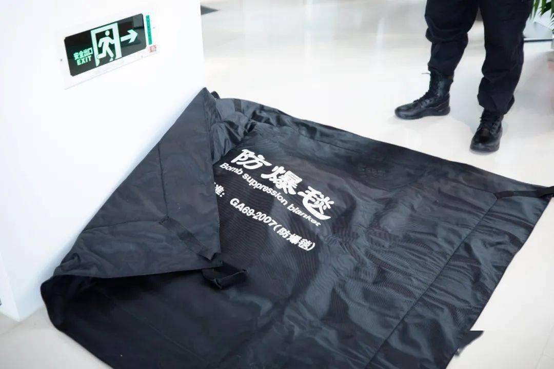奉贤区博物馆遭遇恐怖袭击?别紧张,这只是演习!