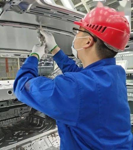 树口碑扬品牌守质量促高产车身质保开展白车身涂胶部位钣金间隙优化