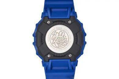 gw-b5600sgm-1pf 以黑色尽展智谋莫测,点缀金色"孟起"字样,犹如披挂狮