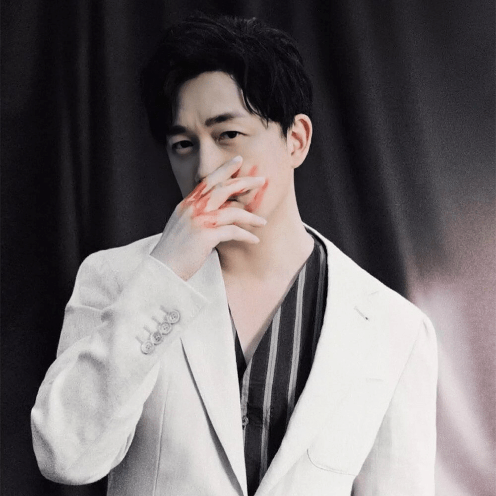 微信头像潘粤明