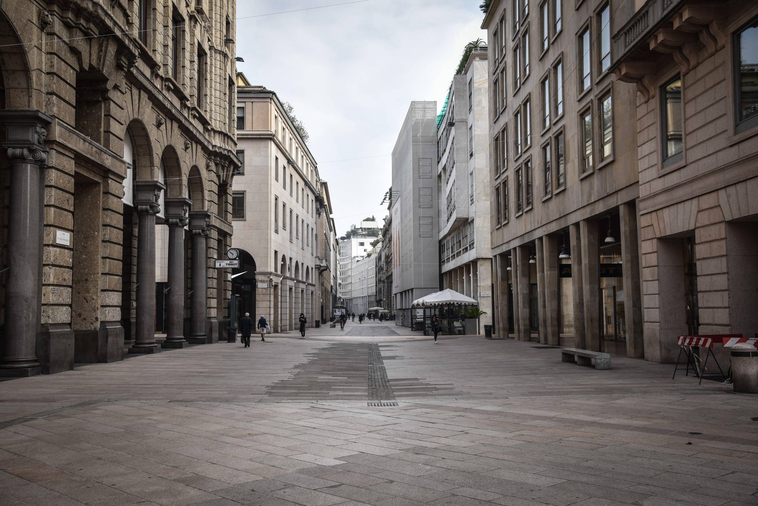 意大利实行新的防疫措施_米兰