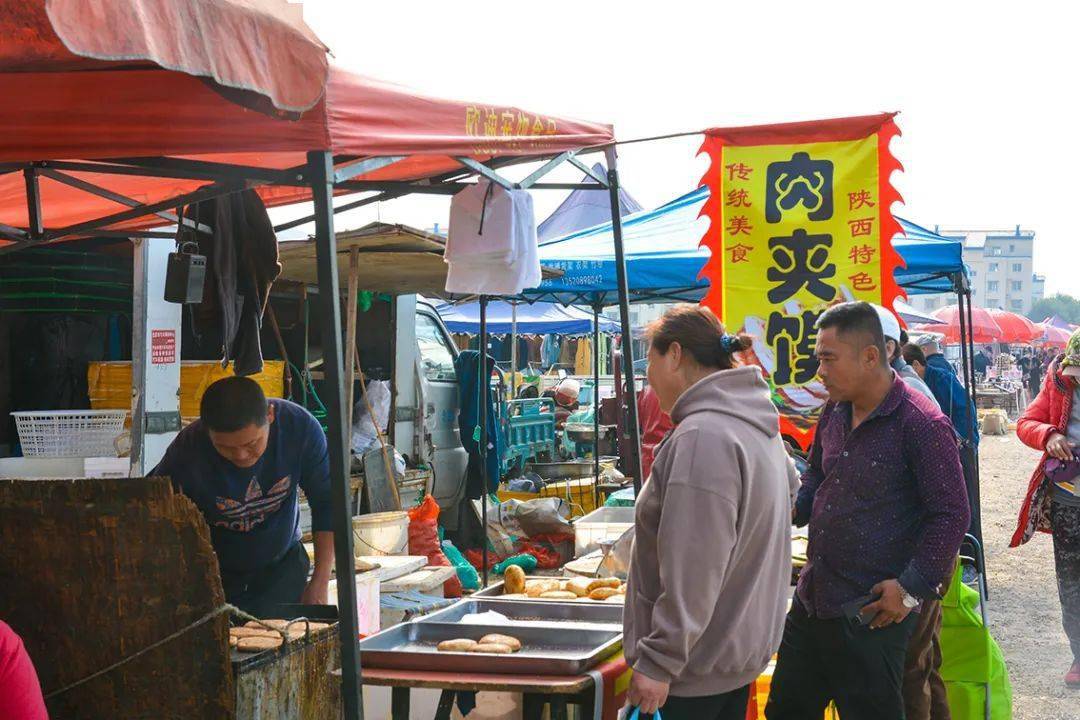 快来通州永乐店逛大集,品种超级多,几十块钱能买好多