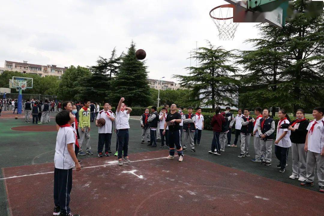 生命因运动精彩体育让梦想成真记三林中学东校第四届校园体育节