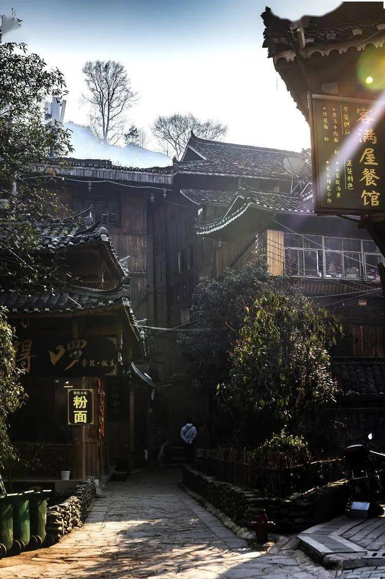 美拍欣赏苗寨印象