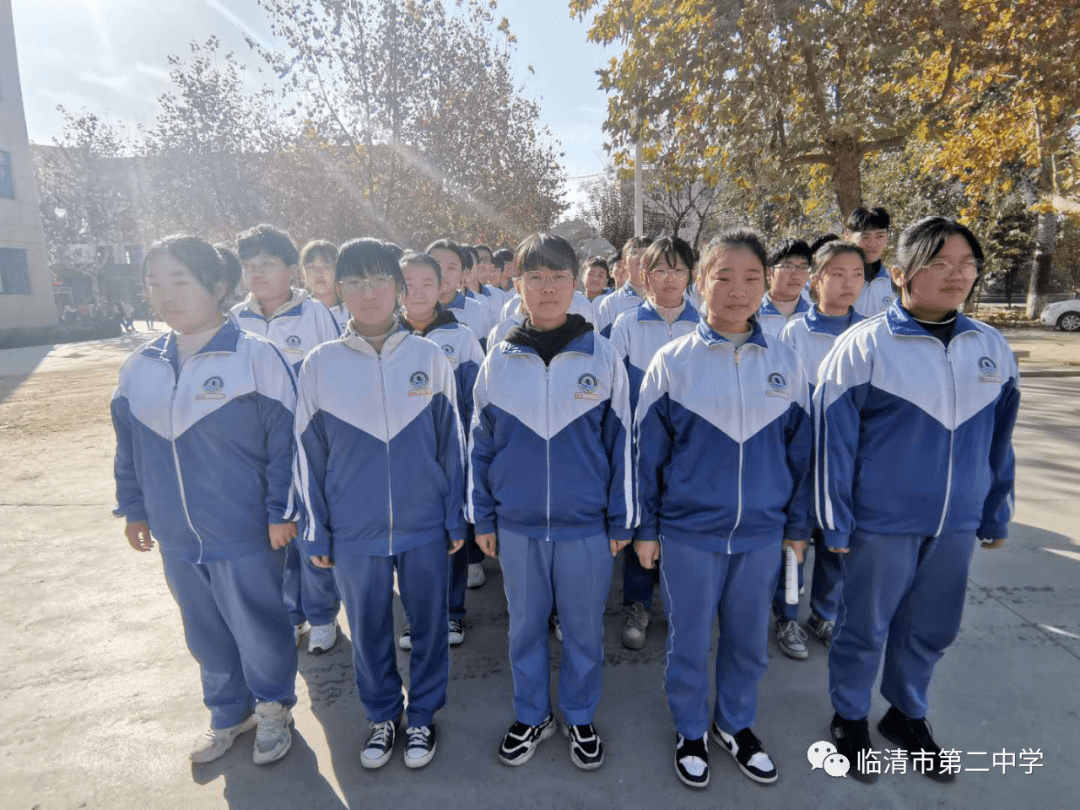 诚实,诚信,成功——临清二中举行主题升旗仪式