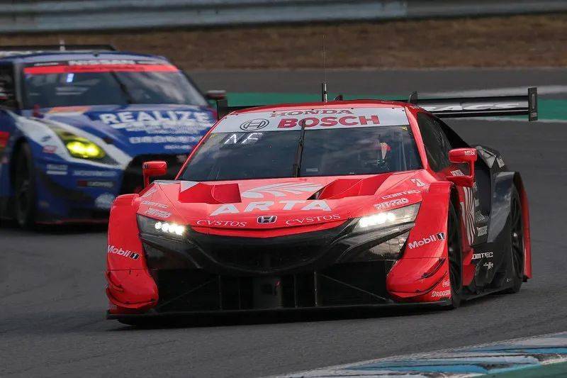 本田nsxgt赛车包揽2020年supergt第7战前五名