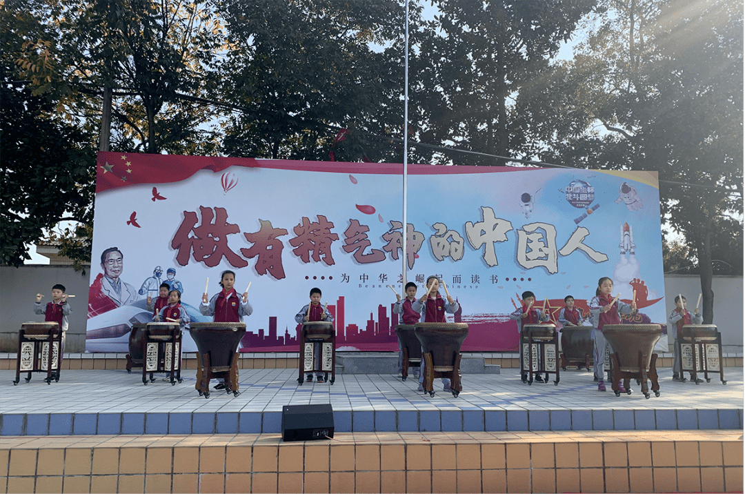 浦东新区三桥小学图片