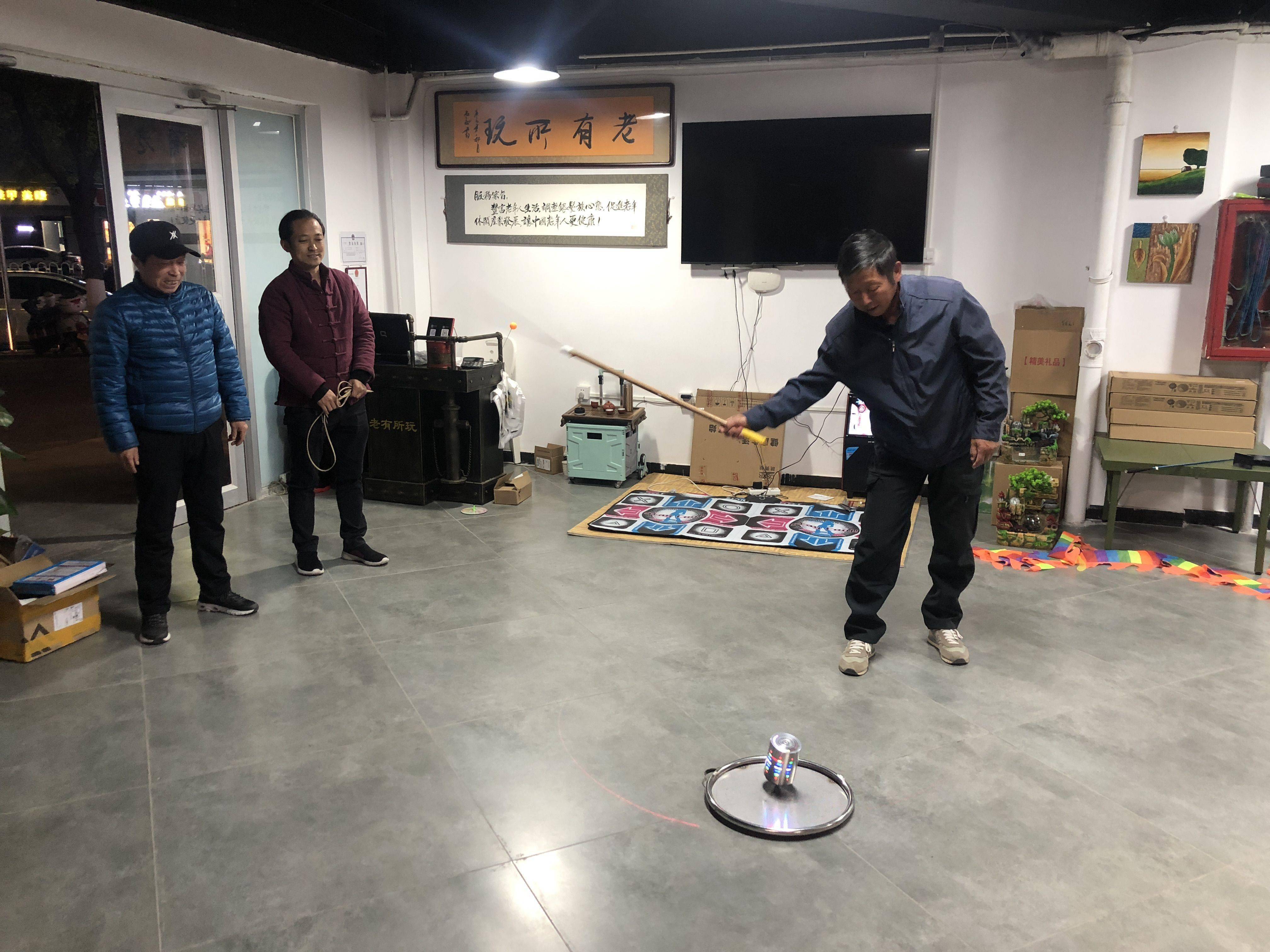 北京故事丨老年人玩具店:唤醒童年的"解忧杂货铺"