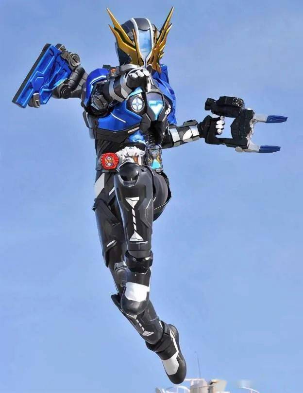 忍者,和他形成一个组合的是假面骑士geizrevive 疾风和假面骑士knight