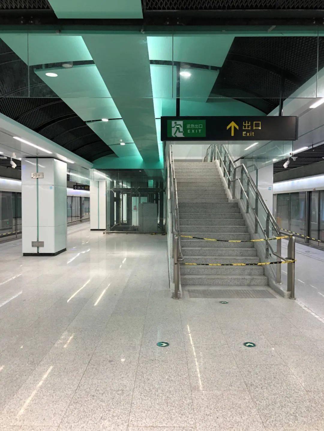 健身中心(红岛会展)站健康中心站红岛火车站大涧站胶东站胶东机场站