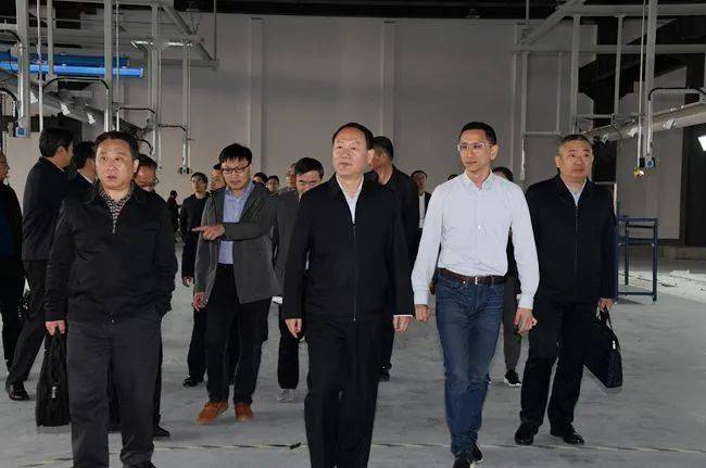 叶露中到六安高新区开展专题调研