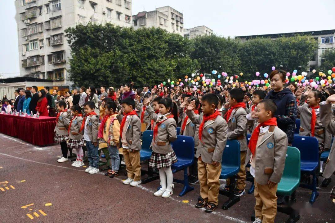 科技小作品展,无人机表演……在大西街小学感受科学魅力!_中江县