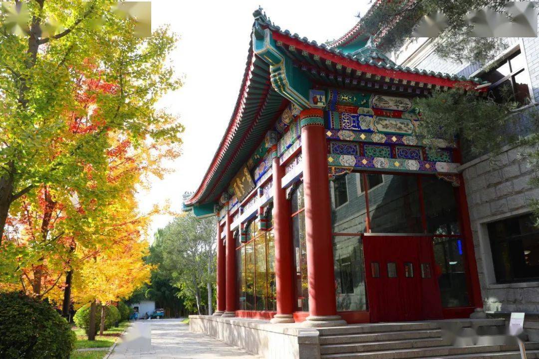 远望亭俯瞰综合楼前俯瞰校园正蒙斋鸳鸯戏水正蒙斋掠燕湖二味书屋红船