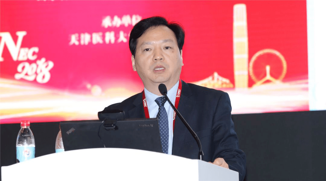 赵纪春腹主动脉瘤腔内治疗后随访期并发症及处理