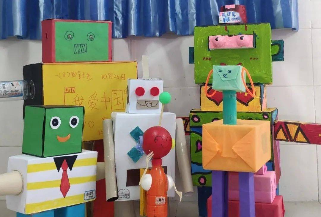 搭出智慧玩转数学一年级萌娃立体图形学习记