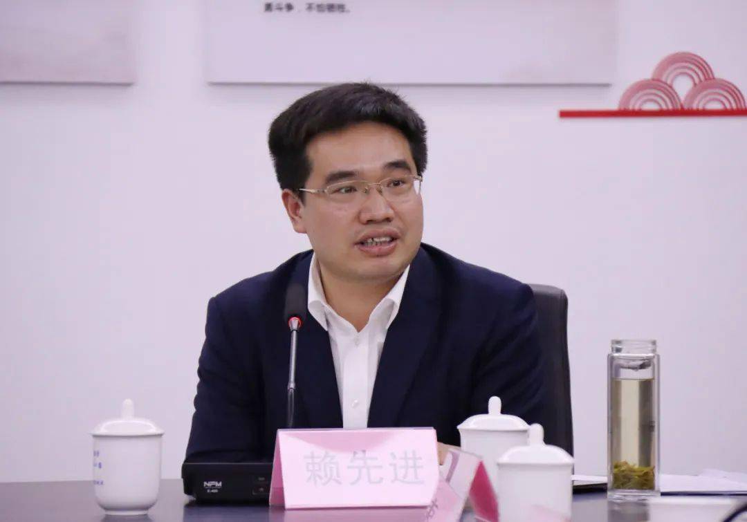 副市长黄振国,赖先进走访龙港印协