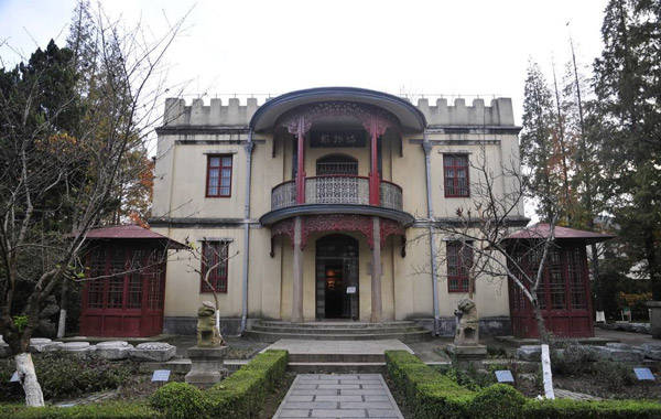 "设为庠序学校以教",创办中国第一所公共博物馆张謇认为,博物馆可以起