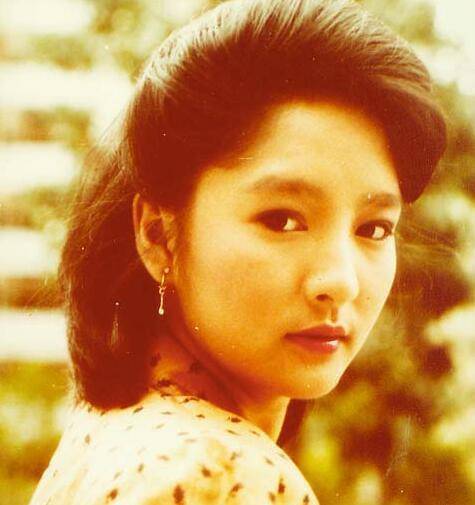 曾是张国荣初恋,被骗当"小三"未婚生子,米雪胞妹雪梨终生未嫁