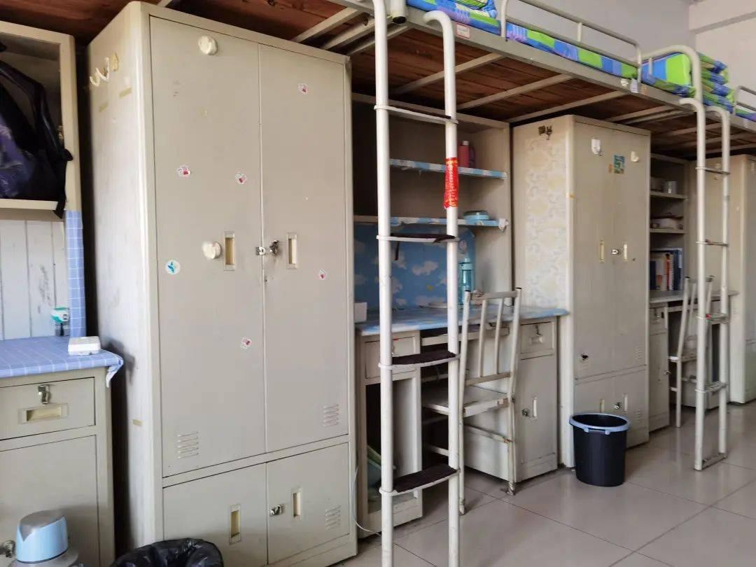 宿舍美化大赛 a3-308 a3-310 a3-313 a3-315 b13-101 b13-102 b13