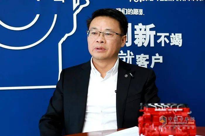福田康明斯以灯塔标准照亮前路