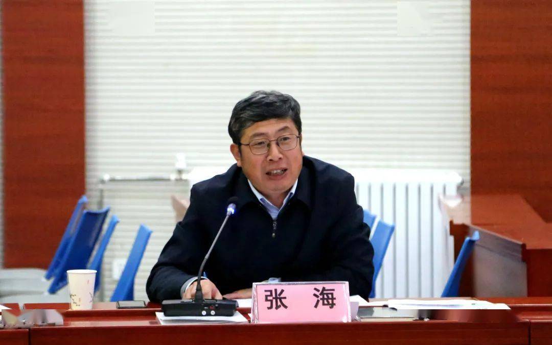 杨镇二中,顺义五中 ,顺义八中,牛栏山一中实验学校的11位校长分别围绕