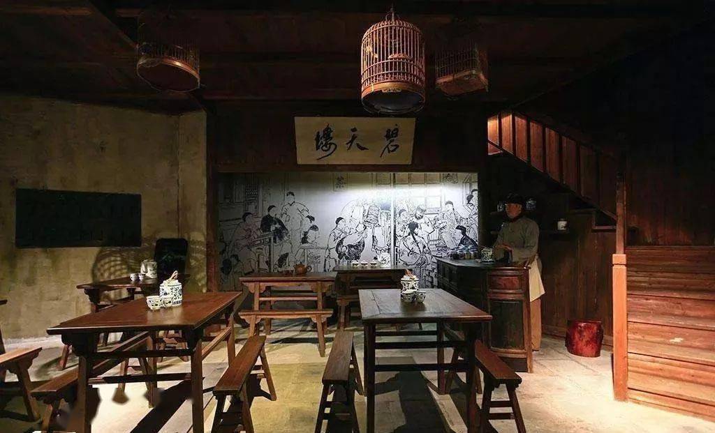 四,鸟文化与茶馆儿子曰:"独学而无友,则孤陋而寡闻",养鸟亦是如此.