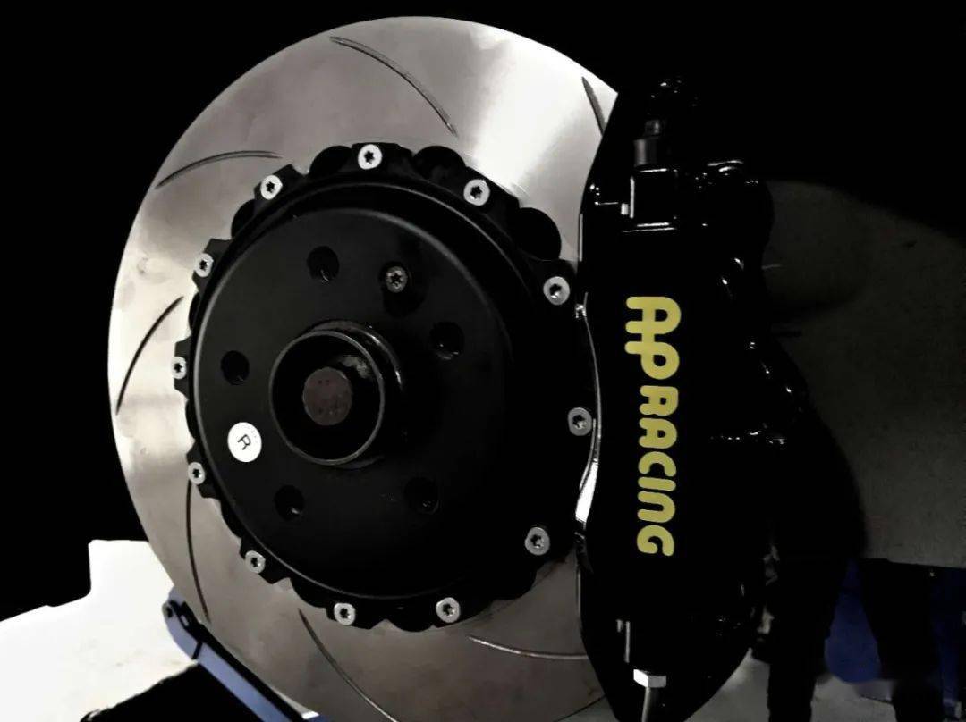 从气动迈腾旅行到大众r36冰城车友用5年找回最初的瓦罐情