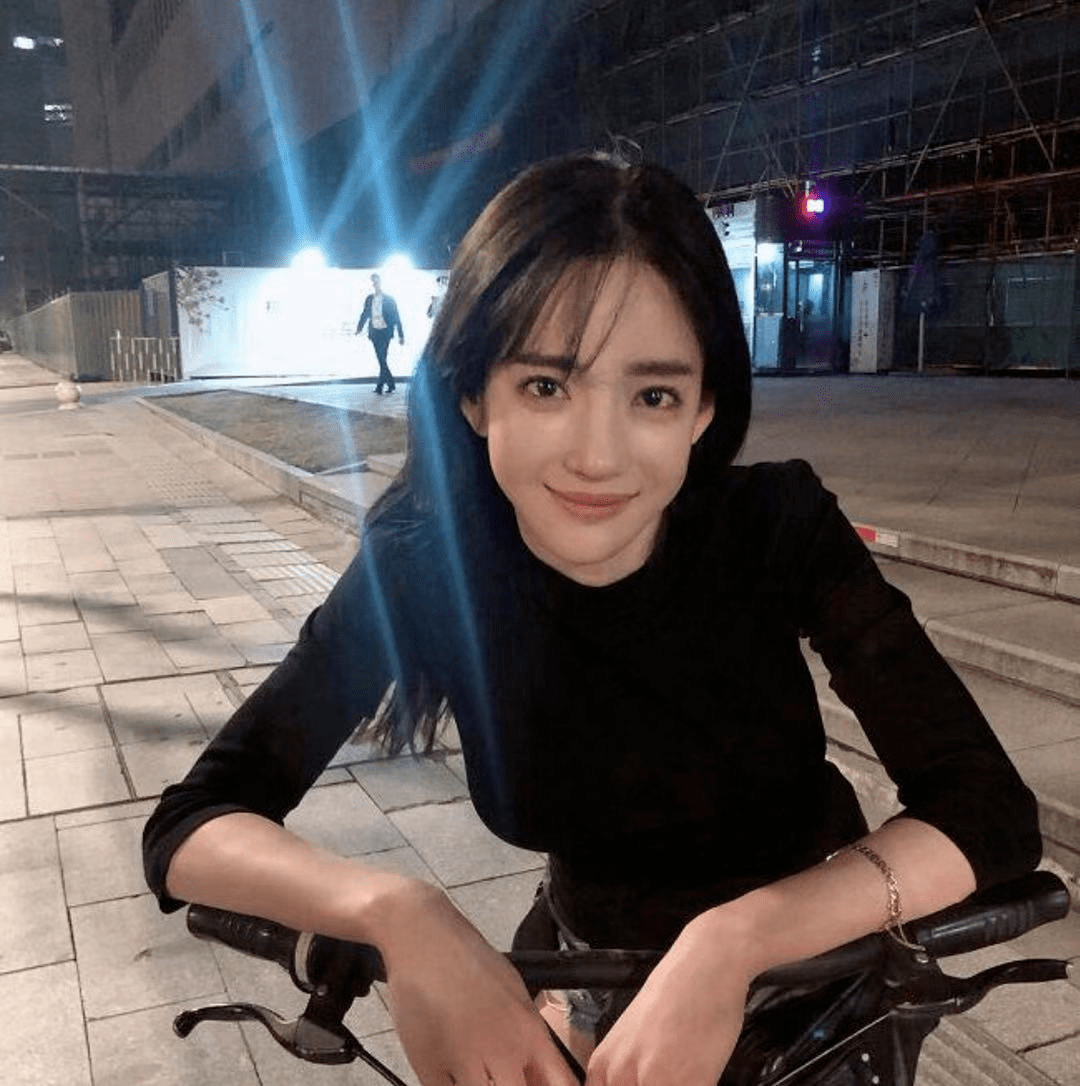 潘南奎因为整容被戏称"潘十亿",但还是火了对于普通人来说,在审美不够