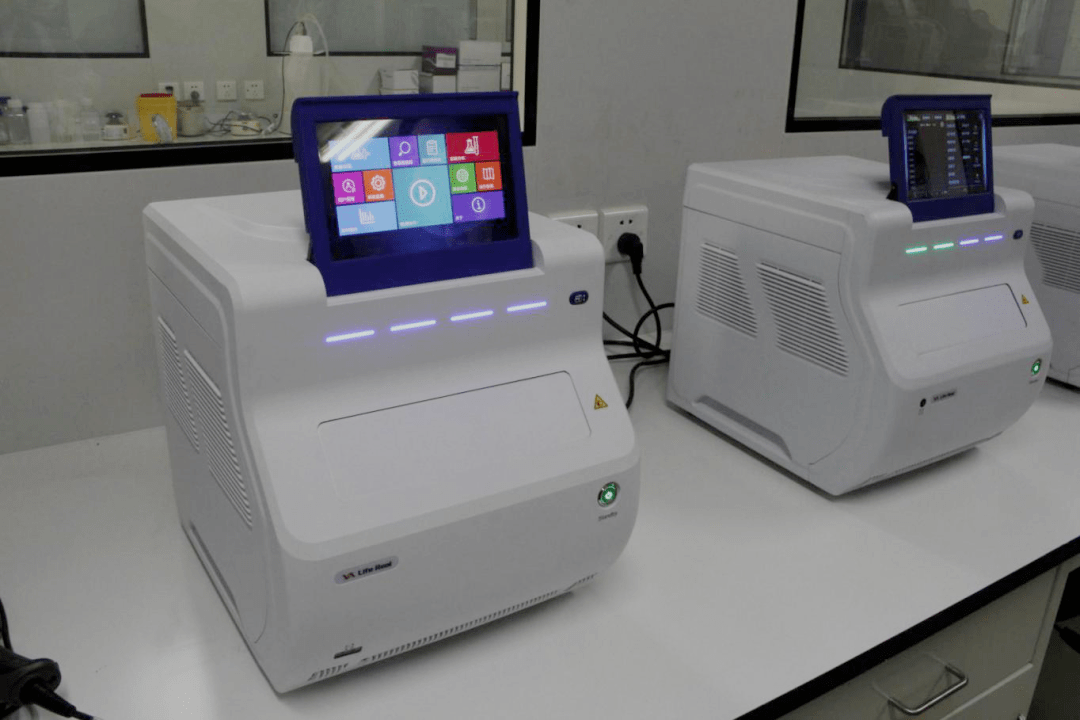 透景全自动核酸检测分析系统随着poct概念的越发深入人心,检验设备也