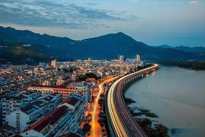 青田唯一乡镇温溪镇获创新引领突出贡献集体称号