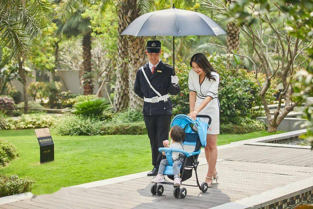 从最初的1.0版本的物业基础服务,到当前的3.