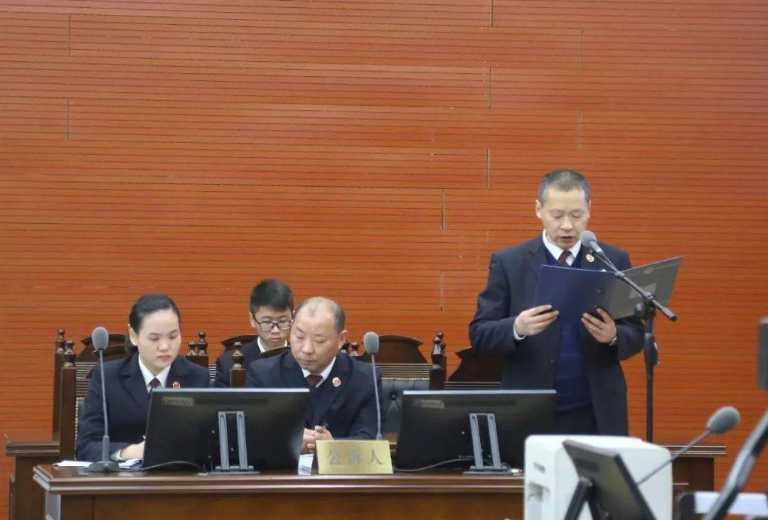 【身边热点】武穴一"黑老大"被判刑21年!_手机搜狐网