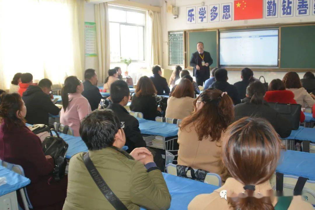 陇西县第三中学领导带领教师来洮阳初中考察交流