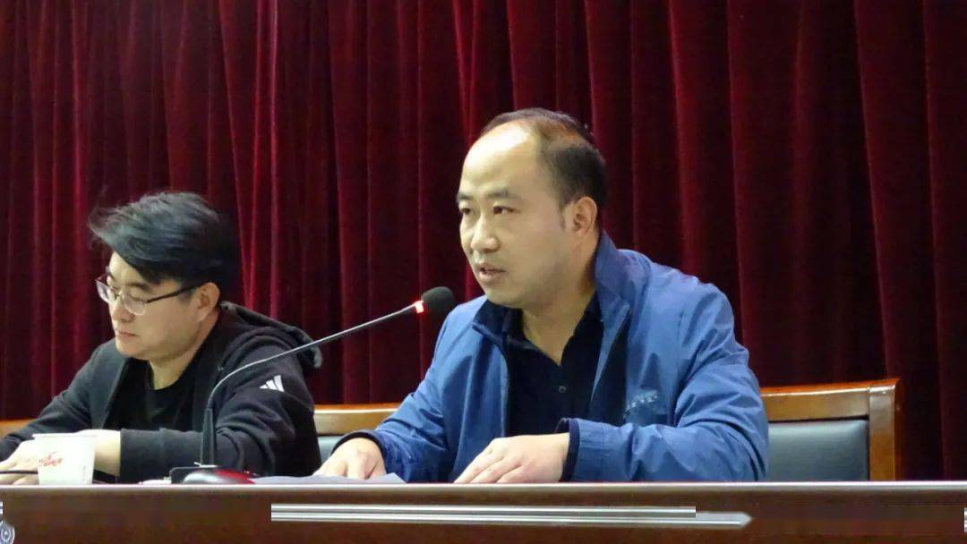 校讯临汾一中召开驻我校第一期上挂教师工作总结交流会