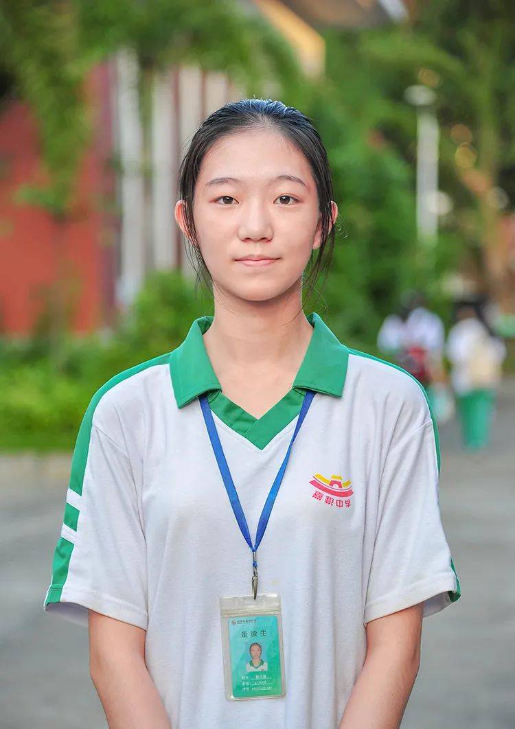 嘉积中学2020年10月份每月之星